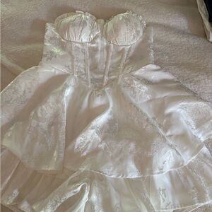Elegant White Strapless romper